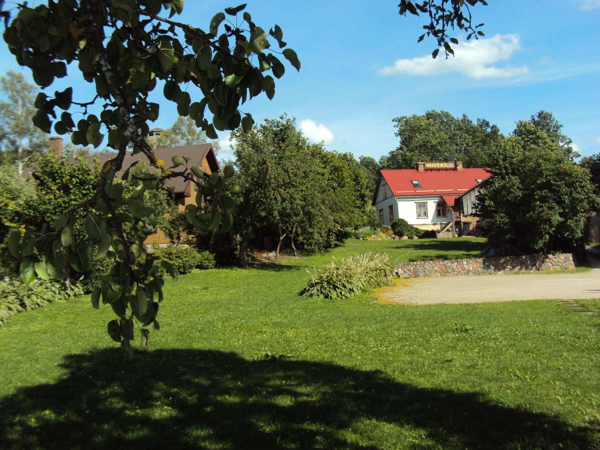 Hotel Saule Talsi Exterior foto